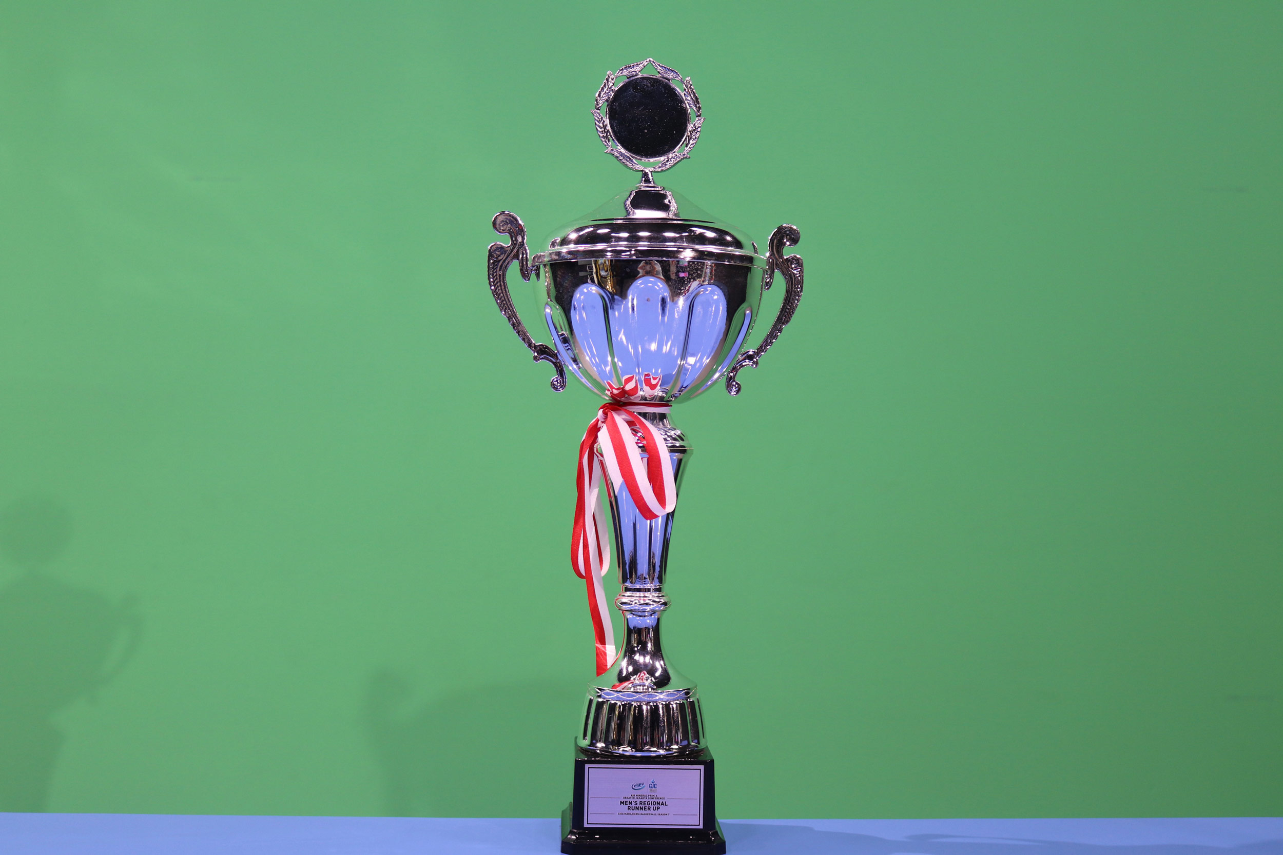 Juara II Pria – Liga Basket Mahasiswa 2019 Juara II Pria - Liga Basket Mahasiswa 2019